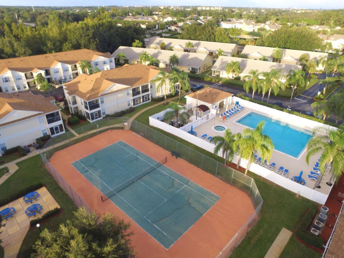 Alamo Vacation Homes Hunters Creek Exterior photo